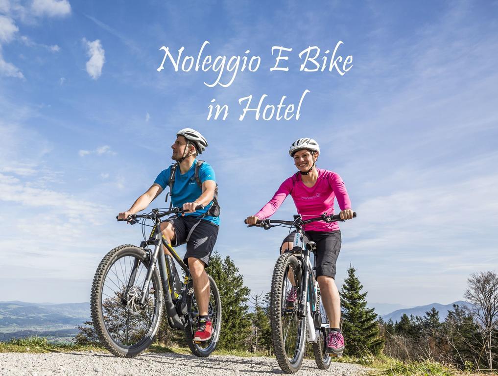 Hotel La Rosa Teglio Eksteriør billede